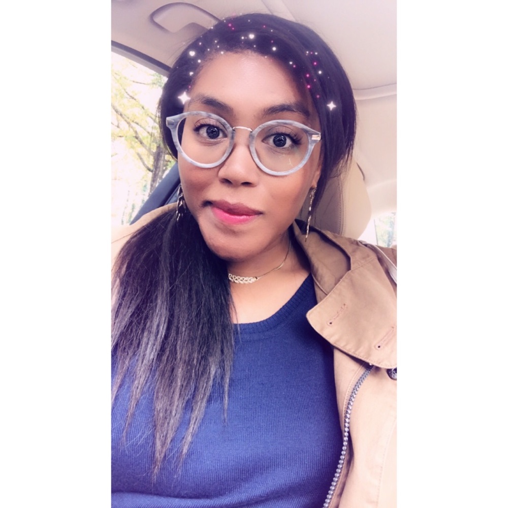 Meet your Posher, Alissa